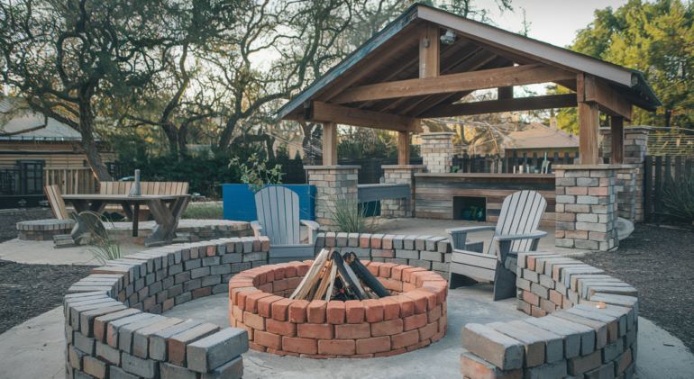 Outdoor Entertaining Area